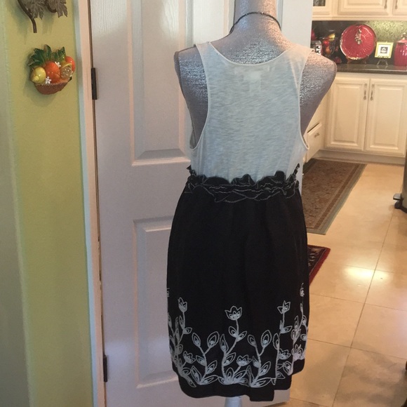 STUDIO M, PRETTY DRESS - Picture 4 of 5